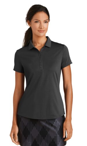Nike Women's Dri-FIT Players Modern Fit  Polo. 811807
