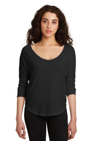 AA5062_black_model_front_022016