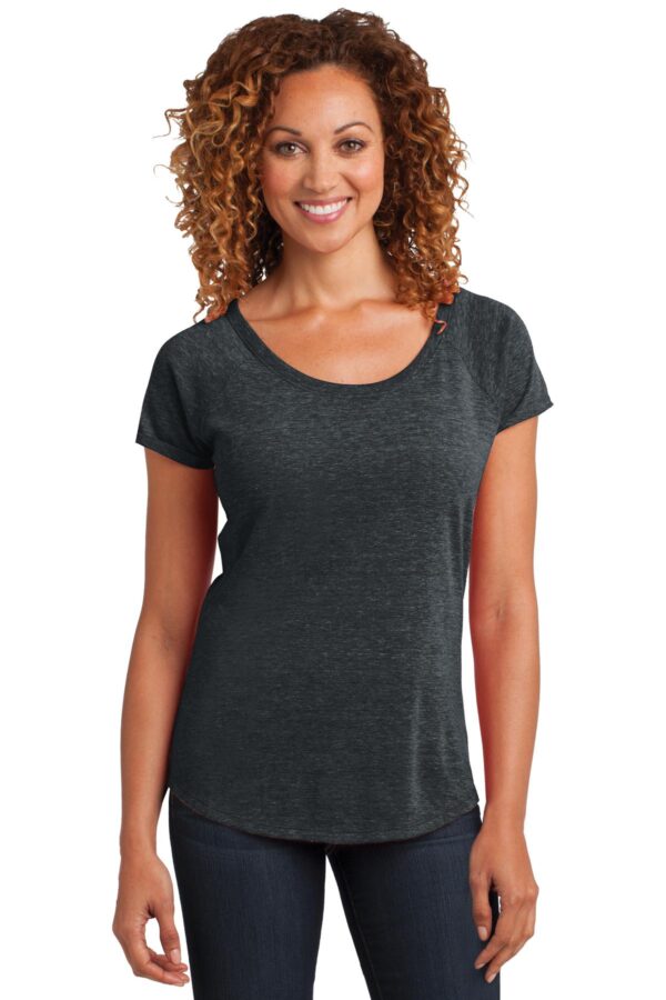 DM443_charcoalhthr_model_front_042014