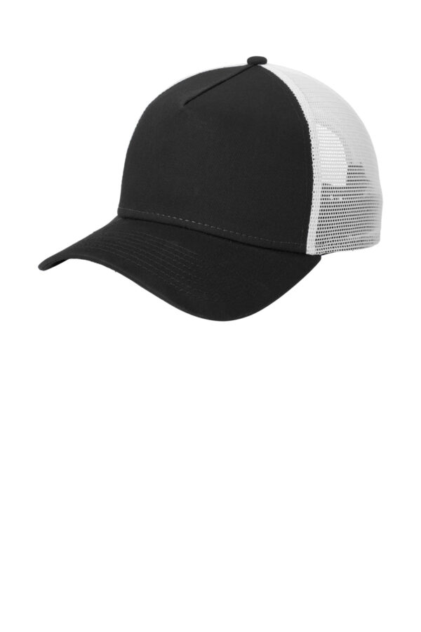 NE205_blackwhite_hat_left
