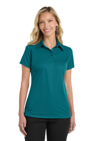 L571_darkteal_model_front