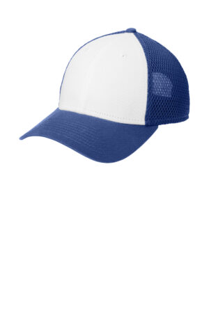 NE204_whiteroyal_hat_left