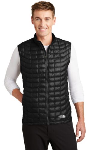 The North Face  ®  ThermoBall     Trekker Vest. NF0A3LHD