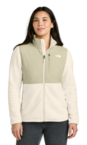 The North Face ®  Women's Highest Peak Full-Zip Fleece Jacket NF0A8BUR