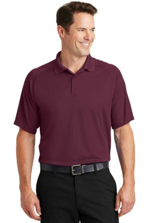 T475_maroon_model_front_032017
